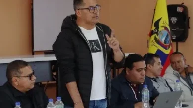 Photo of Anuncian la suspensión del transporte público en Pichincha frente a la eliminación del subsidio al diésel
