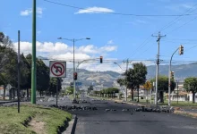 Photo of Vías cerradas en tres provincias este 22 de octubre de 2025 Quito Vías cerradas en tres provincias este 22 de octubre de 2025