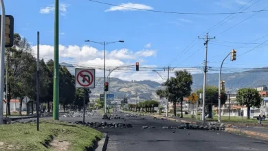 Photo of Vías cerradas en tres provincias este 22 de octubre de 2025 Quito Vías cerradas en tres provincias este 22 de octubre de 2025