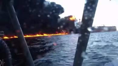 Photo of Ucrania atacó con drones marítimos a dos barcos de la “flota fantasma” de Rusia en el Mar Negro