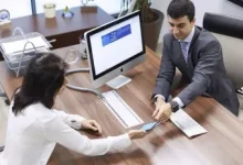 Photo of Las cifras desmienten el mito: la banca no es el sector más rentable del Ecuador