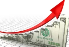 Photo of Golpe al bolsillo: ¿Cómo el petróleo caro y el arancel del 50% afectan a los precios en Ecuador?